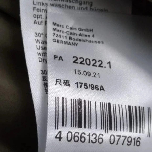 Marc  Cain Oversized bomber jacket in blouson style-Army green size M - Picture 7 of 12